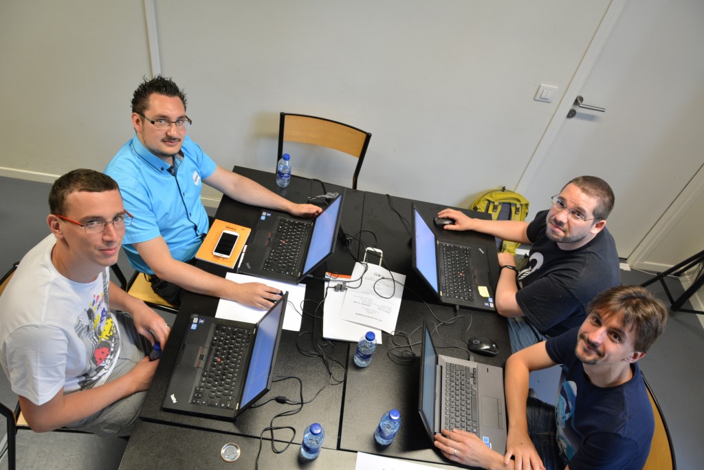 Equipe 6Tzen au hackathon